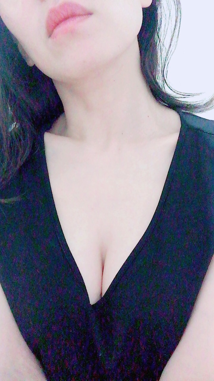HIKARI (ひかり)