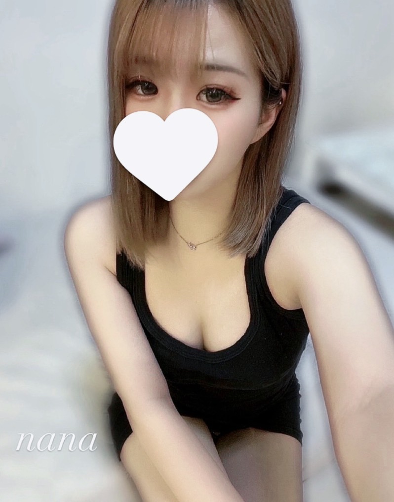NANA (なな)